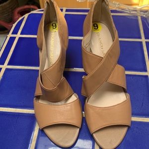 NWT Franco Sarto Women’s wedge shoes.  Tan leather.  Size 9